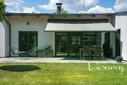 Prodej rodinného domu 105 m², pozemek 542 m² Chmelická, Praha - Újezd nad Lesy