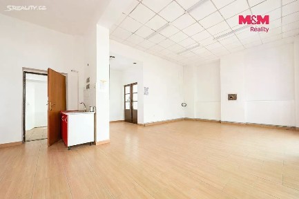 Prodej obchodního prostoru 220 m²