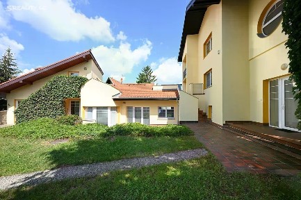 Pronájem vily 454 m², pozemek 726 m² 7. května, Praha - Chodov