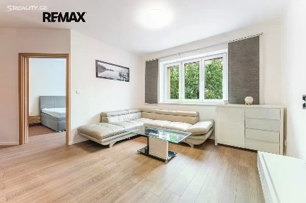 Pronájem bytu 2+kk 52 m² Vodárenská, Praha - Podolí