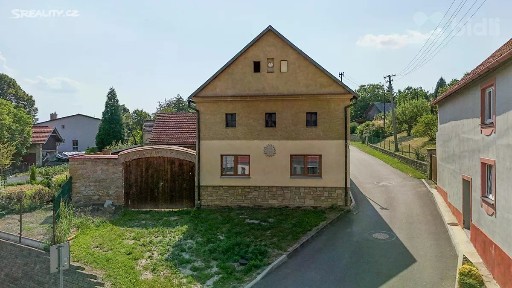 Prodej rodinného domu 190 m², pozemek 1039 m²