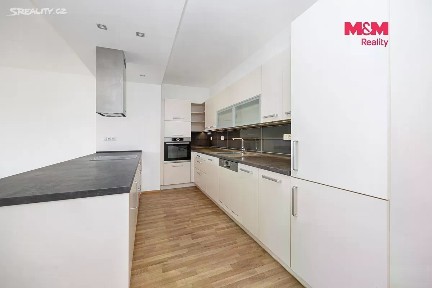 Prodej bytu 3+kk 119 m² Hronovická, Pardubice - Zelené Předměstí
