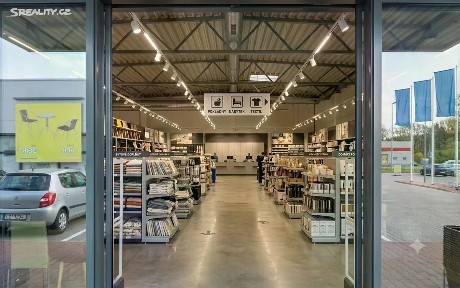 Prodej obchodního prostoru 1000 m² Písek