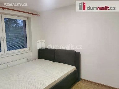 Pronájem bytu 2+1 62 m² Husova, Napajedla
