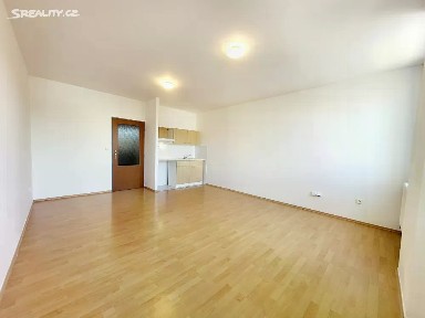 Pronájem bytu 1+kk 33 m² Svitavské nábřeží, Brno