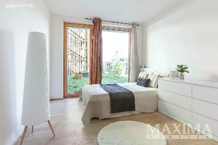 Prodej bytu 4+kk 94 m² U Komína, Praha - Radlice