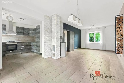 Prodej rodinného domu 102 m², pozemek 305 m²