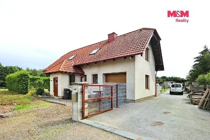 Prodej rodinného domu 168 m², pozemek 1339 m²