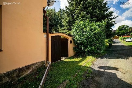 Prodej rodinného domu 176 m², pozemek 775 m²