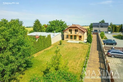 Prodej rodinného domu 178 m², pozemek 740 m²
