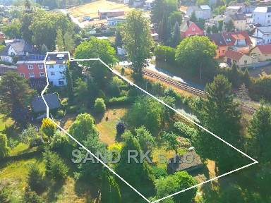 Prodej rodinného domu 205 m², pozemek 2221 m²