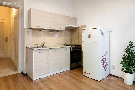 Pronájem bytu 2+kk 42 m² Ke Krči, Praha - Braník