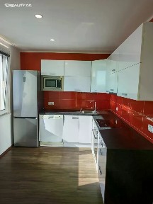 Pronájem bytu 3+1 70 m² Na Svahu, Třebíč - Nové Dvory