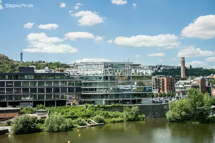 Pronájem kanceláře 198 m² Strakonická, Praha