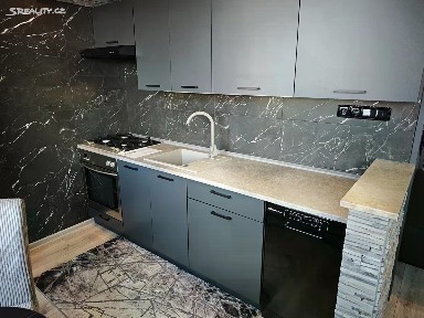 Pronájem bytu 1+kk 34 m² Javorová, Most