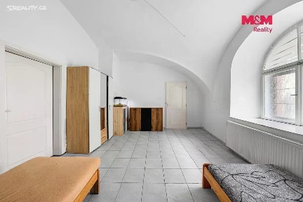 Prodej rodinného domu 500 m², pozemek 374 m²