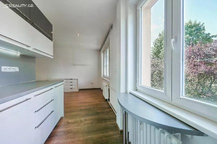 Pronájem bytu 3+kk 63 m² Gen. Sochora, Ostrava - Poruba