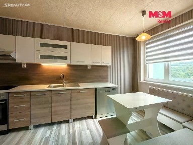 Prodej bytu 4+1 76 m² Na Konečné, Teplice - Prosetice