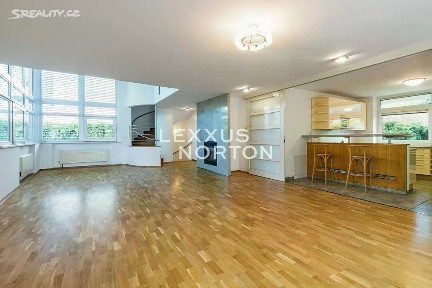 Pronájem rodinného domu 400 m², pozemek 300 m² U družstva Práce, Praha - Braník