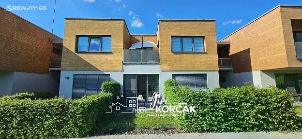 Pronájem bytu 2+kk 69 m² Pod Oborou, Slavkov u Brna