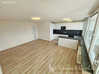 Prodej bytu 3+1 77 m² Květinková, Praha - Žižkov