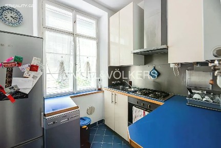 Pronájem bytu 3+1 85 m² Sněmovní, Praha - Malá Strana