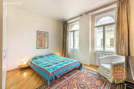 Pronájem bytu 3+1 83 m² Janáčkovo nábřeží, Praha - Smíchov