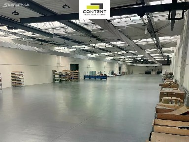 Pronájem výrobní haly, prostoru 4762 m²