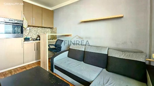 Pronájem bytu 1+kk 22 m² Seifertova, Chomutov