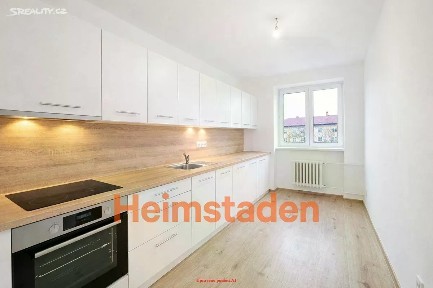 Pronájem bytu 2+1 54 m² Hlavní třída, Ostrava - Poruba