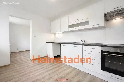Pronájem bytu 1+1 28 m² Dělnická, Ostrava - Poruba