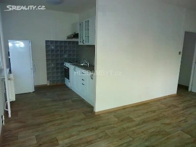 Pronájem bytu 2+1 55 m² Trousilova, Praha - Kobylisy