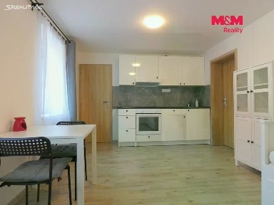 Prodej bytu 1+kk 27 m²