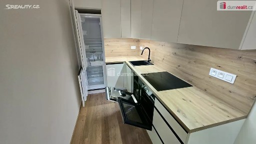Pronájem bytu 2+kk 52 m² Šrámkové, Praha - Žižkov