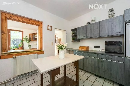 Prodej rodinného domu 170 m², pozemek 983 m²