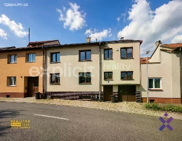 Prodej rodinného domu 227 m², pozemek 1783 m²