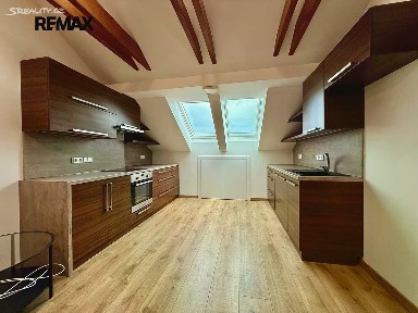 Pronájem bytu 2+kk 71 m² Švabinského, Ostrava - Moravská Ostrava