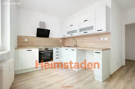 Pronájem bytu 2+1 51 m² Francouzská, Ostrava - Poruba