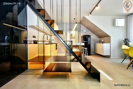 Prodej bytu 2+kk 62 m² V závětří, Praha - Holešovice