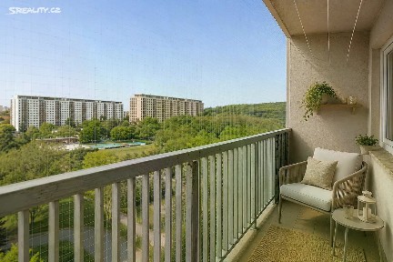 Prodej bytu 4+kk 71 m² Hrubého, Praha - Kobylisy