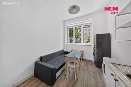 Prodej bytu 1+1 43 m² Bělohorská, Praha - Praha 6