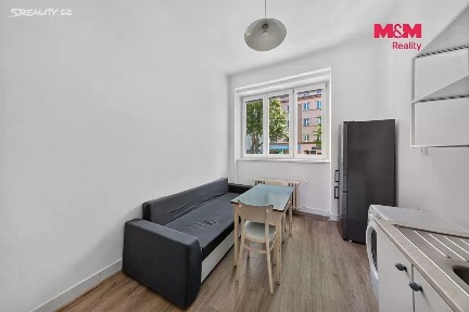 Prodej bytu 1+1 43 m² Bělohorská, Praha - Praha 6