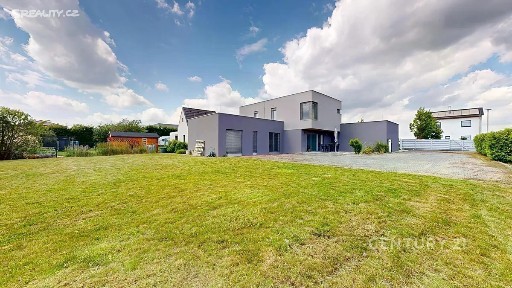 Prodej kanceláře 240 m²