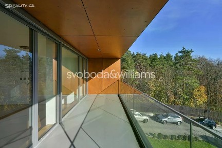 Pronájem bytu 3+kk 119 m² Mezitraťová, Praha - Hrdlořezy