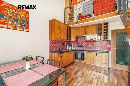 Prodej bytu 4+1 70 m² U Židovského hřbitova, Beroun - Beroun-Město