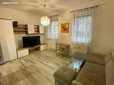 Pronájem bytu 3+kk 74 m² Hradišťská, Plzeň - Východní Předměstí