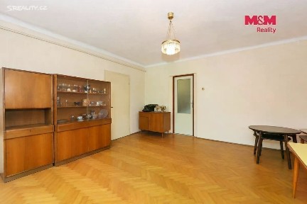 Prodej rodinného domu 265 m², pozemek 3128 m²