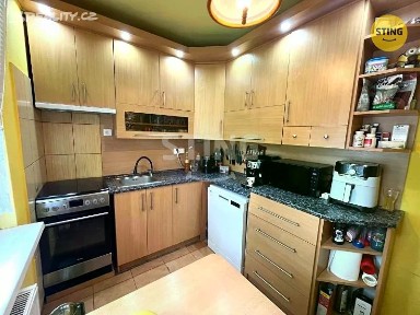 Prodej bytu 3+1 70 m² Olbrachtova, Karviná - Ráj