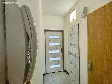 Pronájem bytu 1+kk 29 m² Ve Dvoře, Příbram - Příbram VII