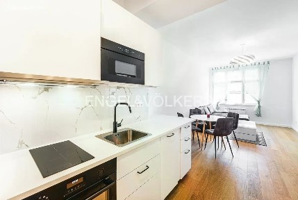 Pronájem bytu 2+kk 56 m² Korunní, Praha - Vinohrady